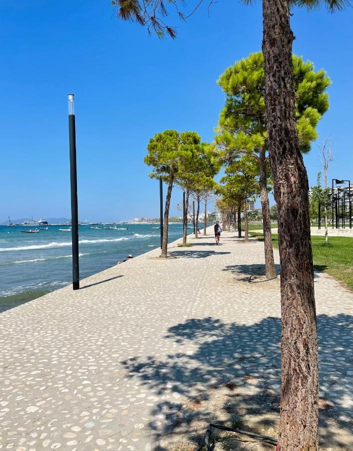 Sea View Apartment Vlorë Exteriér fotografie